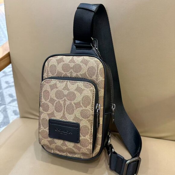 COACH Men's Leather Crossbody/Chest Bag, Size 13 x 20 x 5cm - Picture 1 of 7